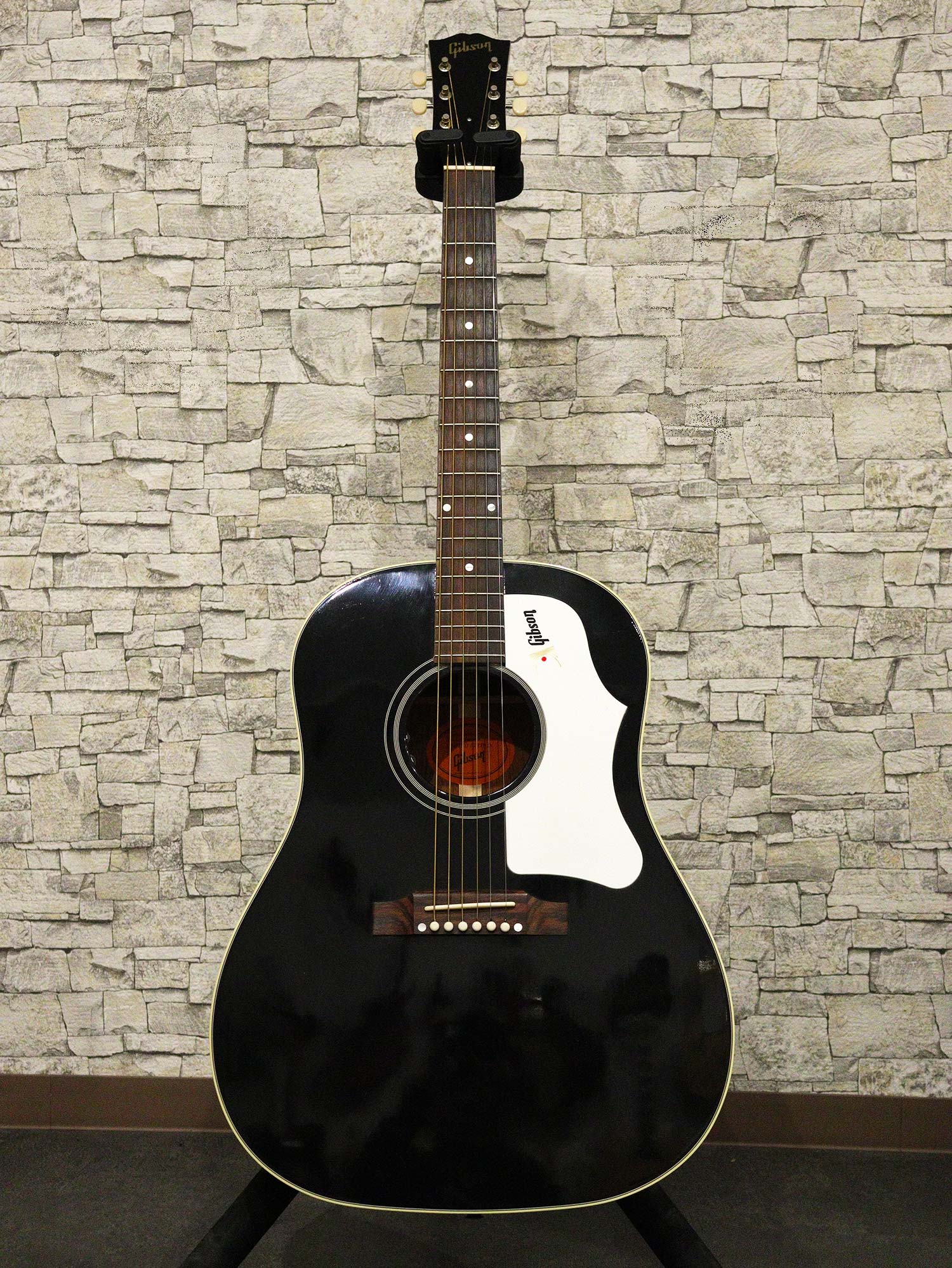 ギター Gibson 1960's J-45 Gibson アコースティックギター 1960s J-45の魅力に迫る